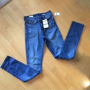 GAP Jeans Slim Straight Mid Rise Stretch, Slightly Distressed, Blue, 25 Regular